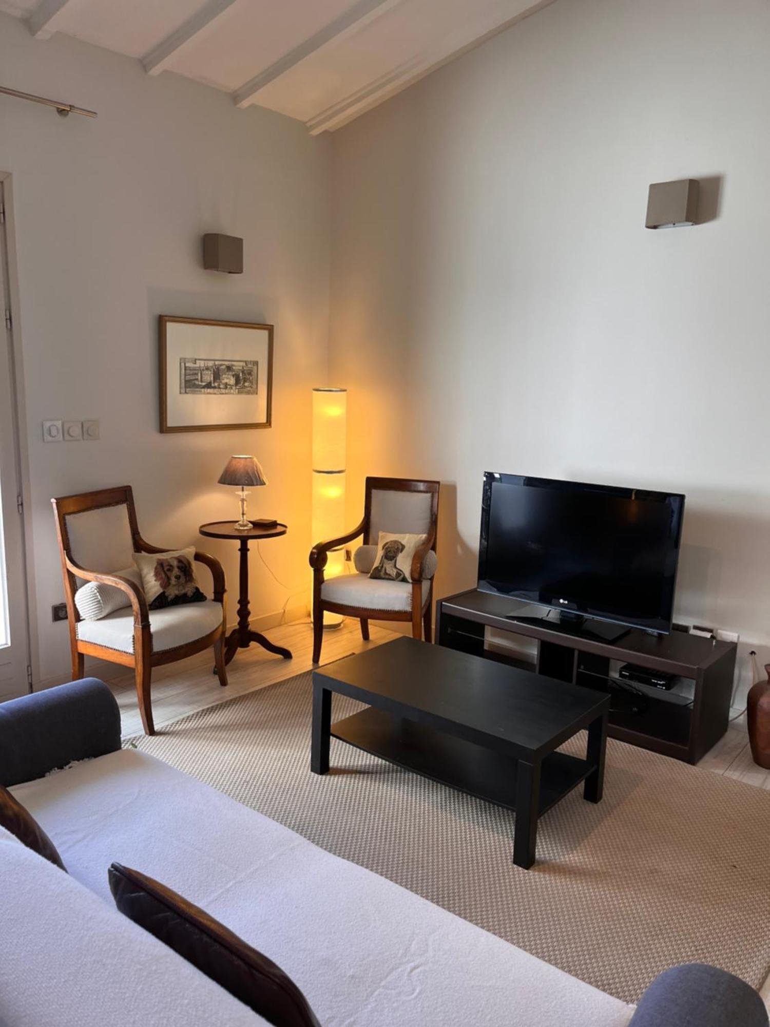 Charmant Petit Appartement Avec Sa Terrasse Privee Bayonne Exteriér fotografie